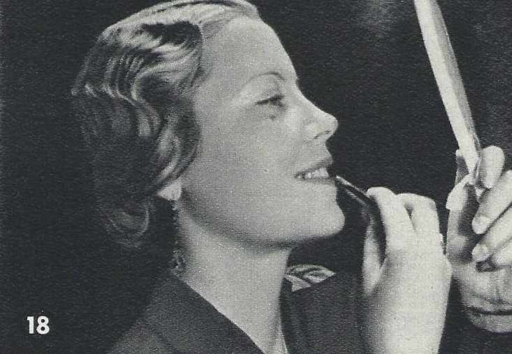 Fig. 4.1 - Una graziosa ragazza che, innanzi allo specchio ravviva il carminio delle labbra… con un rossetto che è evidentemente a base di Sali metallici pesanti (piombo o mercurio) e quindi velenosi, «Sapere», 69 (1937), p. 314 © Hoepli.